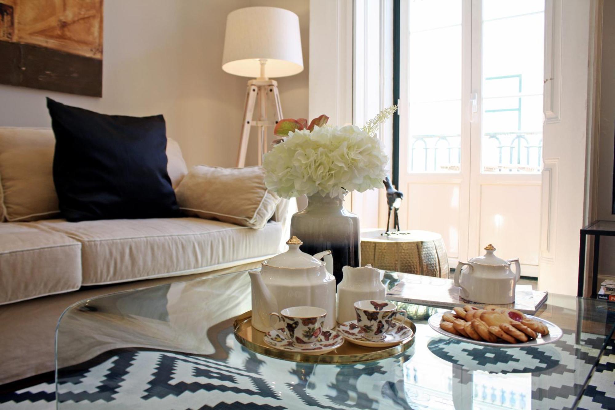 Sm2 Romantic Home By The Gardens Pr Real & Bairro Alto Lisboa Eksteriør billede